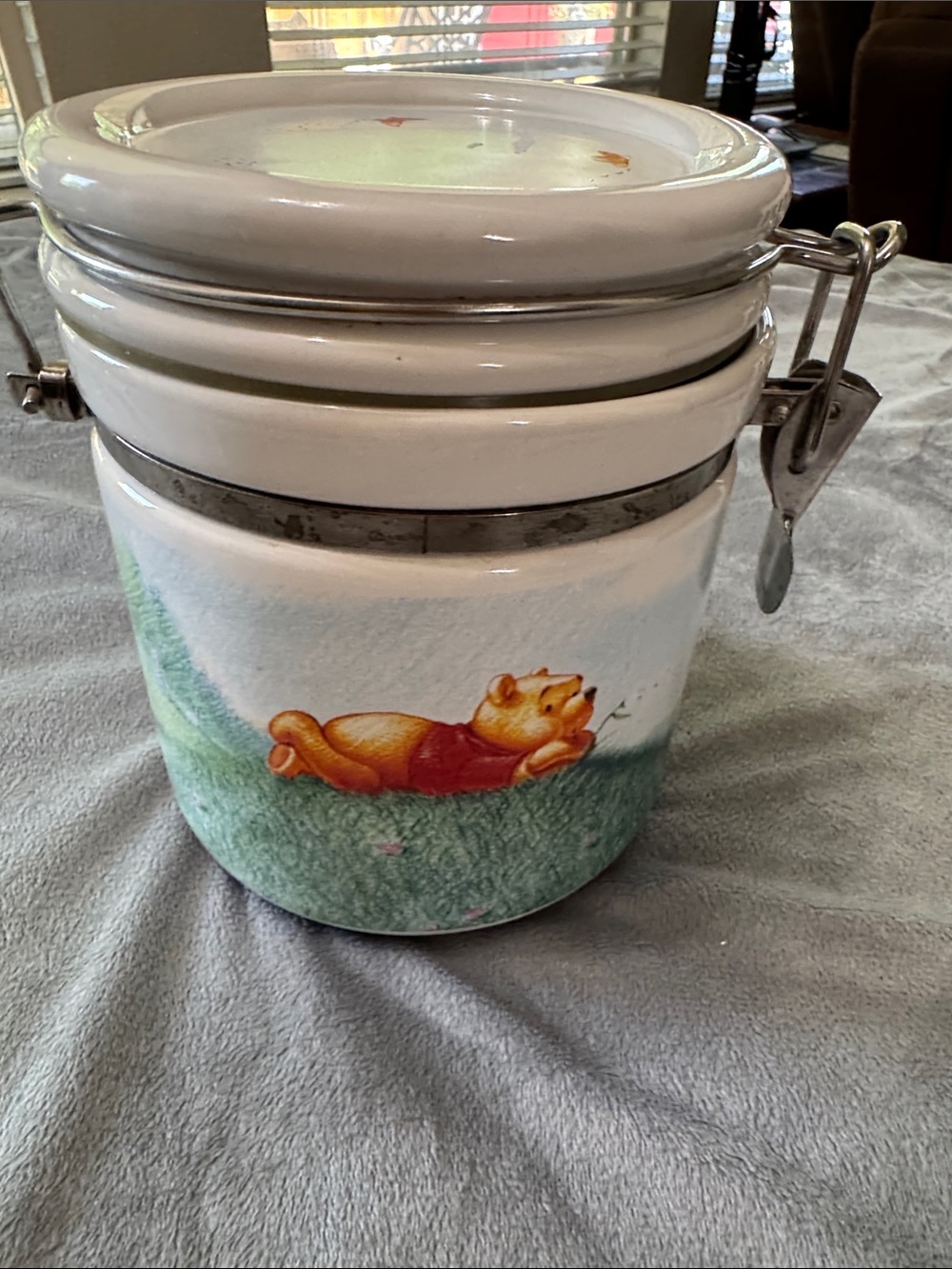 DISNEY WINNIE the POOH Canister Jar Metal Clasp Closure 6.5”x 5” Kitchen Storage